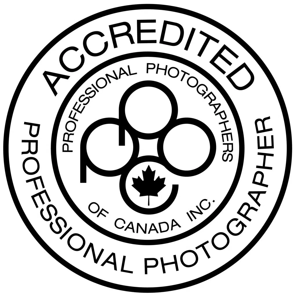PPOC accredited member badge — 
Professional Photographers of Canada